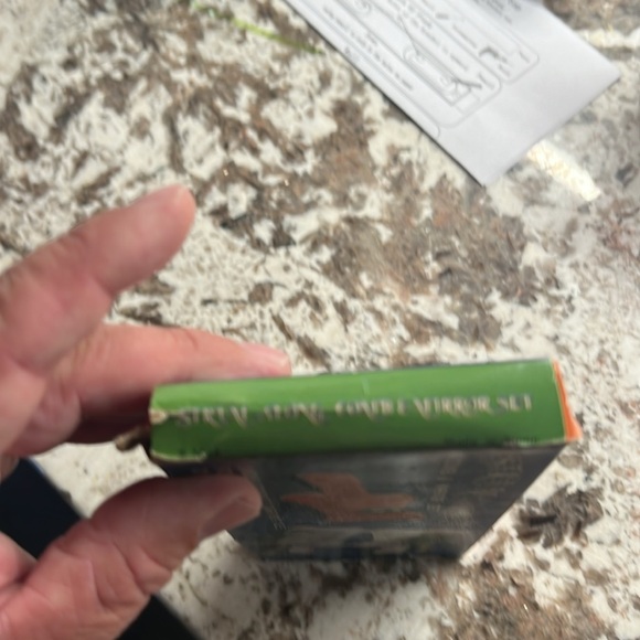 Old school vintage retro style Strum Along Comb 🪮 & Mirror Set very cool 🪨 🥖 - Picture 5 of 11